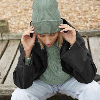 Deep-cuffed tonal patch beanie in Black - North Print Workwear