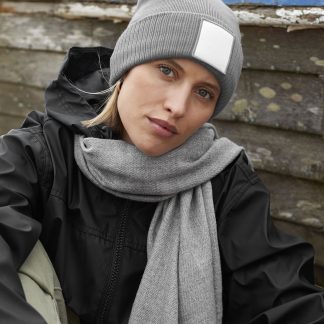 Appliqué patch beanie in Ash/White - North Print Workwear