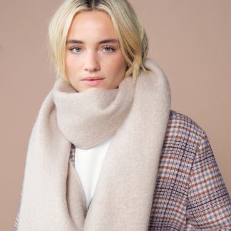 Fluffy scarf in Black - North Print Workwear