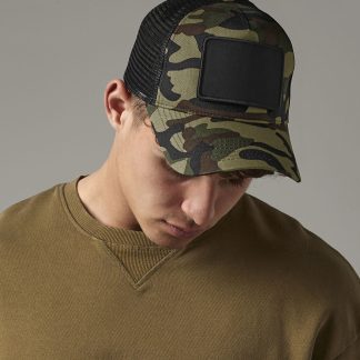Patch snapback trucker in Black - North Print Workwear