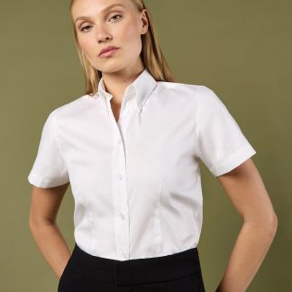 Women's corporate Oxford blouse short-sleeved (tailored fit) in Black* - North Print Workwear