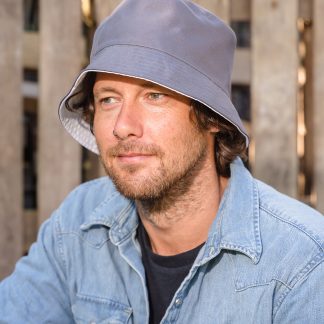 Core recycled reversible bucket hat in Black - North Print Workwear